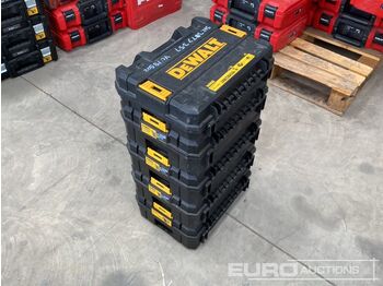 Équipement de garage Dewalt Powerstack: photos 2 Équipement de garage Dewalt Powerstack: photos 2