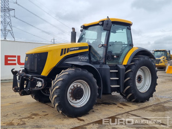 Tracteur agricole JCB