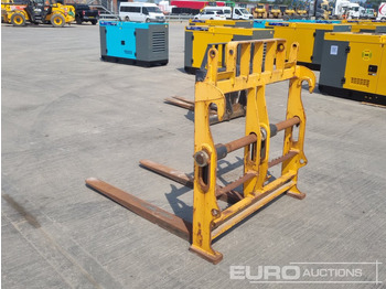 Matériel de manutention Fork Frame & Forks to suit JCB Telehandler: photos 3