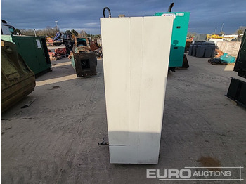 Cuve de stockage Static Fuel Bowser: photos 4 Cuve de stockage Static Fuel Bowser: photos 4