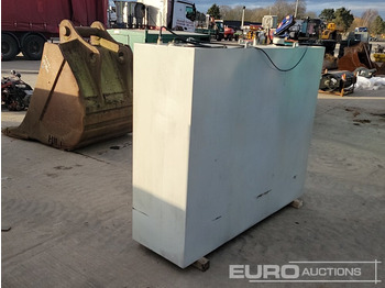 Cuve de stockage Static Fuel Bowser: photos 5 Cuve de stockage Static Fuel Bowser: photos 5