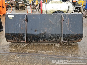 Godet Strimech 90" Loading Bucket to suit Telehandler: photos 4 Godet Strimech 90" Loading Bucket to suit Telehandler: photos 4