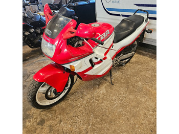Motocyclette HONDA