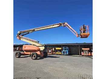 Nacelle articulée JLG