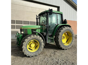 Tracteur agricole JOHN DEERE 6300
