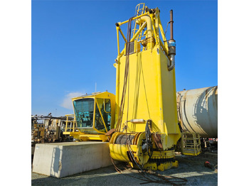 Équipement portuaire LIEBHERR