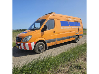 Fourgon utilitaire MERCEDES-BENZ Sprinter 518