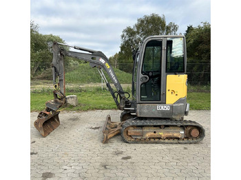 Mini pelle Volvo ECR25 D: photos 2
