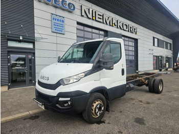 Fourgon grand volume IVECO Daily 70c17