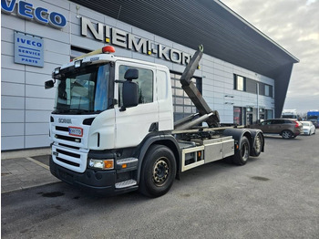 Camion ampliroll SCANIA P 380