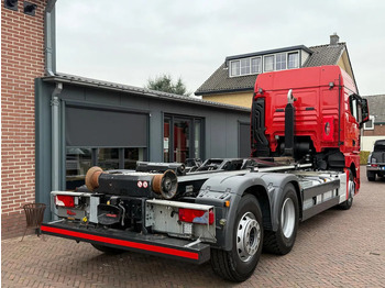 Camion porte-conteneur/ Caisse mobile MAN TGX