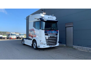 Tracteur routier DAF XG+ 530