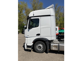 Tracteur routier MERCEDES-BENZ Actros 1851
