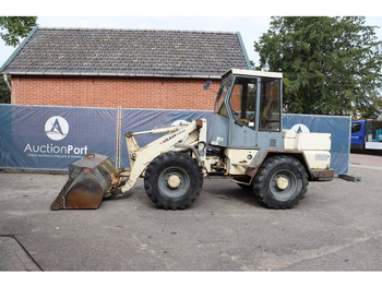 Chargeuse sur pneus ATLAS