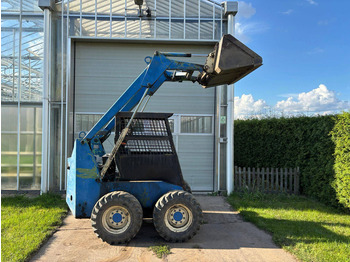 Chargeuse sur pneus BOBCAT