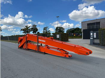 Flèche neuf Hitachi ZX200: photos 3