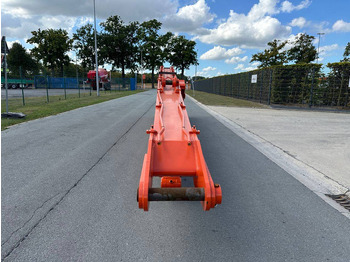 Flèche neuf Hitachi ZX200: photos 2