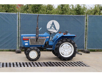 Tracteur agricole ISEKI