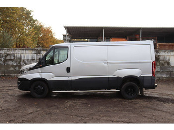 Fourgon utilitaire Iveco Daily 40C21: photos 2