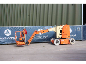 Nacelle articulée JLG