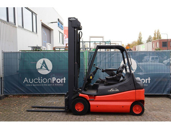 Chariot élévateur électrique Linde E25-02: photos 2 Chariot élévateur électrique Linde E25-02: photos 2