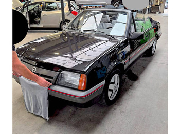 Berline OPEL