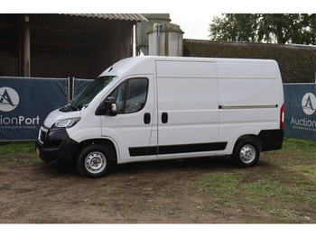 Fourgon utilitaire PEUGEOT Boxer