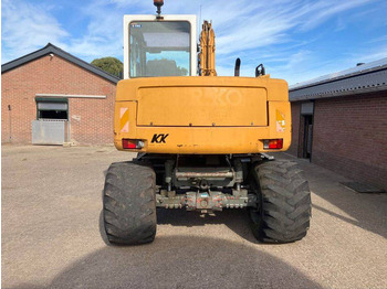 Pelle sur pneus Takeuchi TB070W: photos 5