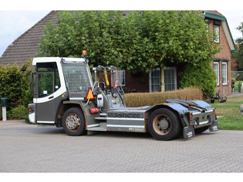 Tracteur portuaire Terberg DT183 Mega: photos 3 Tracteur portuaire Terberg DT183 Mega: photos 3