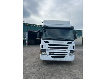 Camion pour le transport de boissons SCANIA