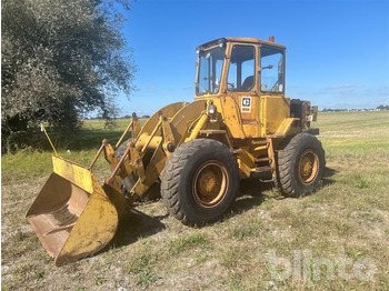 Chargeuse sur pneus CATERPILLAR 920