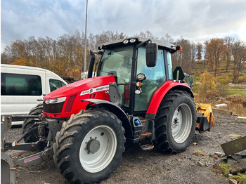 Tracteur agricole MASSEY FERGUSON 5710