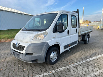 Utilitaire plateau PEUGEOT Boxer