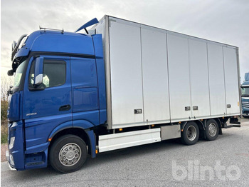 Camion MERCEDES-BENZ
