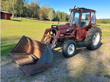 Tracteur agricole VALMET 502