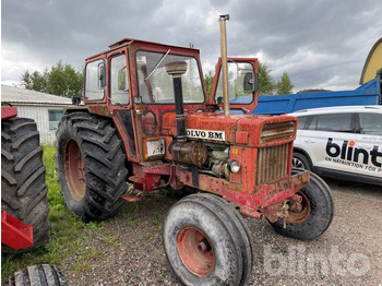 Tracteur agricole VOLVO