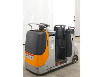 Chariot tracteur STILL