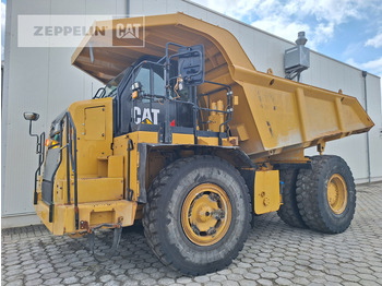 Tombereau rigide CATERPILLAR 772