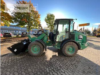 Chargeuse sur pneus CATERPILLAR 906M