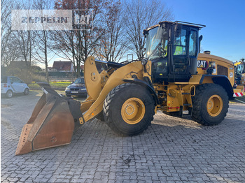 Chargeuse sur pneus CATERPILLAR 926M