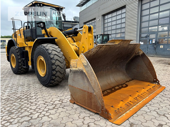 Chargeuse sur pneus CATERPILLAR 962M