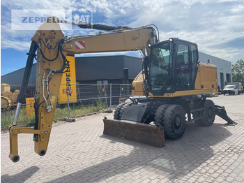 Pelle sur pneus CATERPILLAR M316