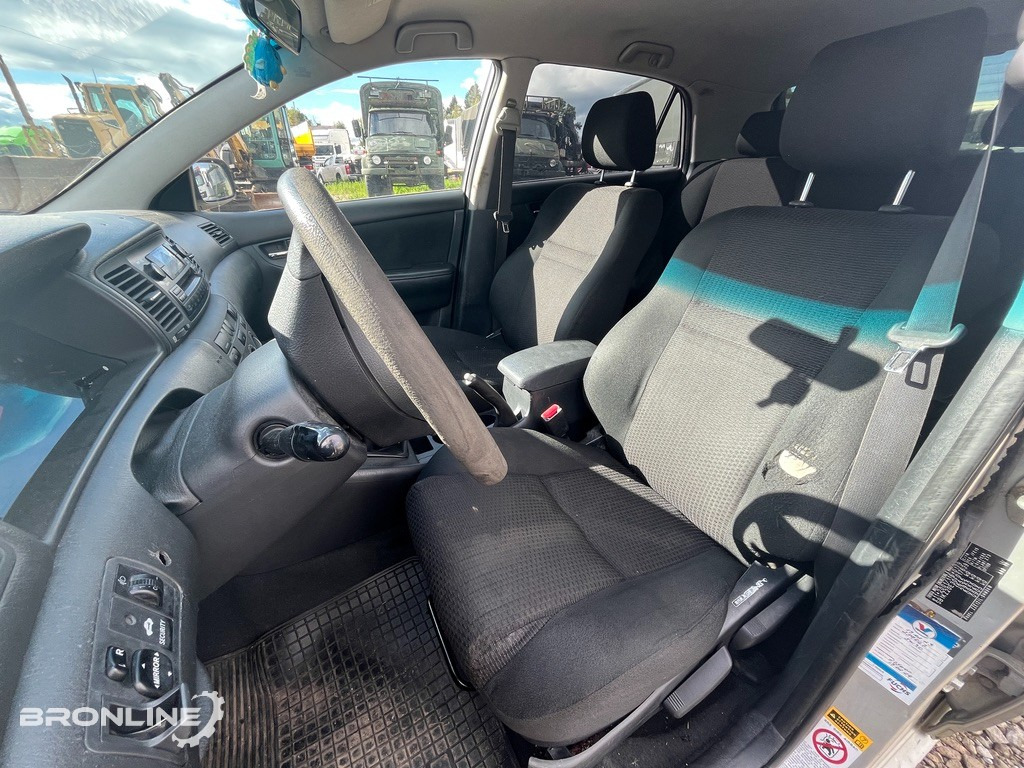 Voiture 2005 Toyota Corolla 1.6 81kW: photos 18