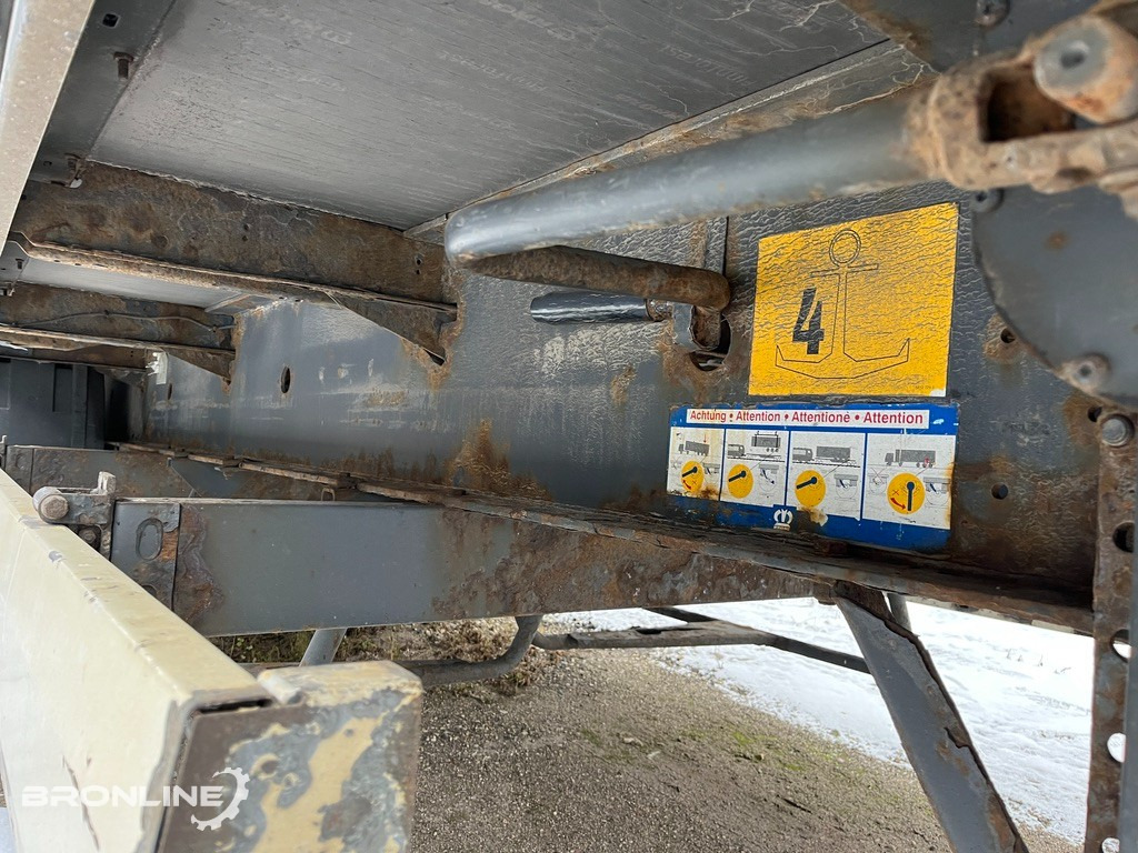 Semi-remorque rideaux coulissants 2006 KRONE SDP 27ELB2-CS curtain side semi-trailer: photos 9