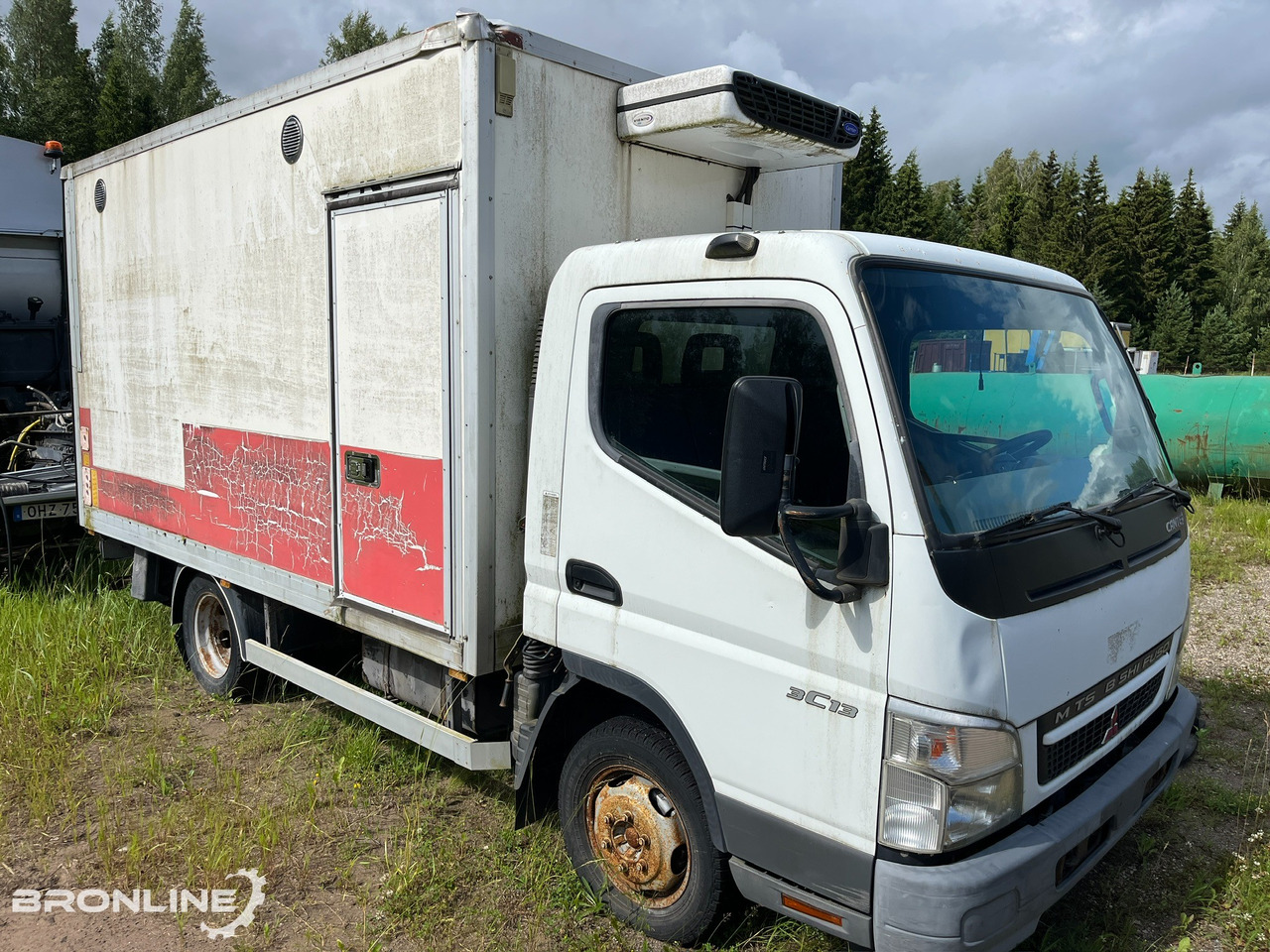 2007 Mitsubishi Fuso Canter 3c13 BOX - Camion frigorifique: photos 2 2007 Mitsubishi Fuso Canter 3c13 BOX - Camion frigorifique: photos 2