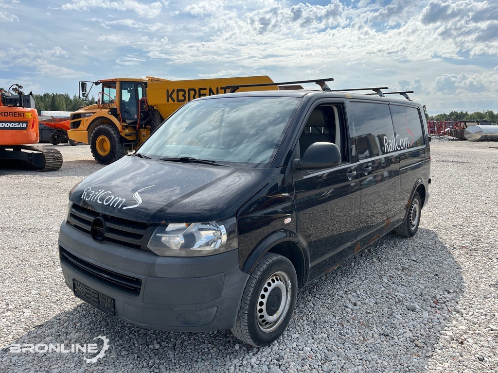 2010 Volkswagen Transporter T5 4x4 2.0 103kW - Fourgonnette: photos 1 2010 Volkswagen Transporter T5 4x4 2.0 103kW - Fourgonnette: photos 1