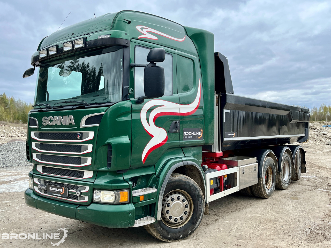 2013 V8 SCANIA R560 8X4 Tipper/Kallur/Retarder - Camion benne: photos 5 2013 V8 SCANIA R560 8X4 Tipper/Kallur/Retarder - Camion benne: photos 5