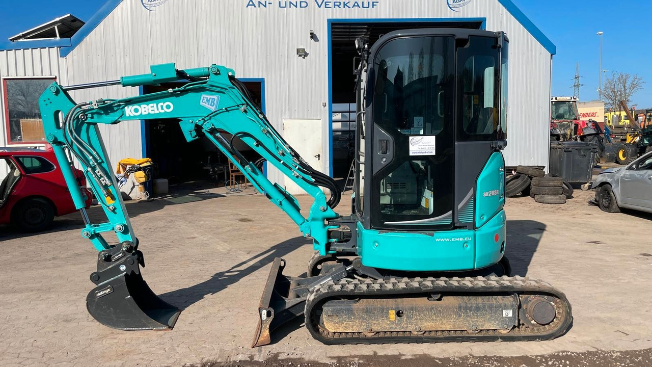 Kobelco SK28SR-6F Minibagger Monoausleger - Mini pelle: photos 2 Kobelco SK28SR-6F Minibagger Monoausleger - Mini pelle: photos 2
