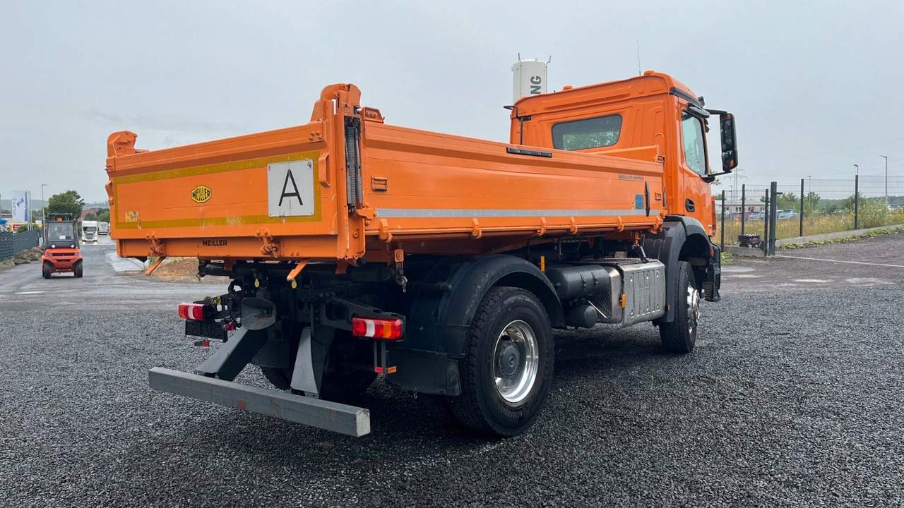 Mercedes-Benz Arocs 1835 Dreiseitenkipper Meiller - Camion benne: photos 4 Mercedes-Benz Arocs 1835 Dreiseitenkipper Meiller - Camion benne: photos 4