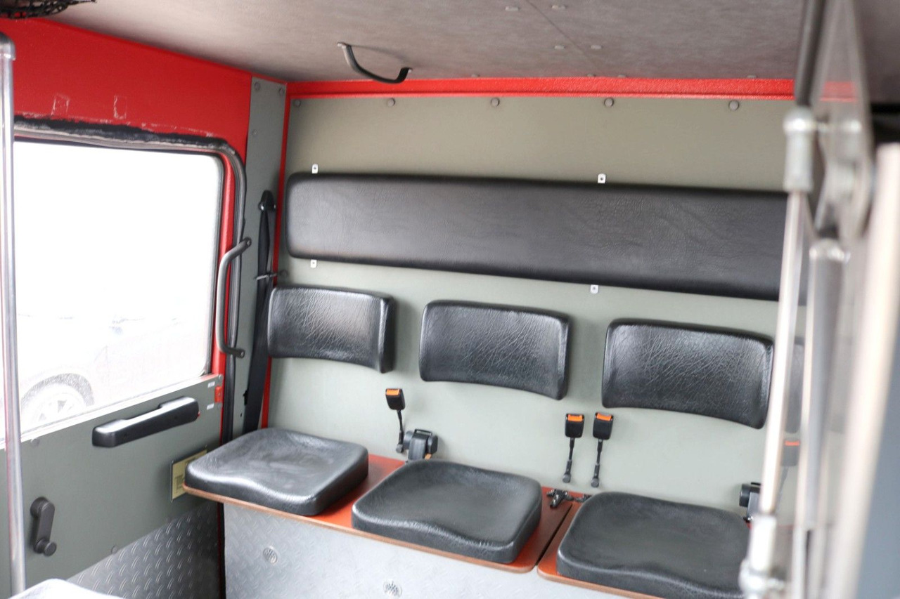 Mercedes-Benz SK 1224 4x4 DOKA + Lichtmast nur org. 22400 km - Camion: photos 5 Mercedes-Benz SK 1224 4x4 DOKA + Lichtmast nur org. 22400 km - Camion: photos 5